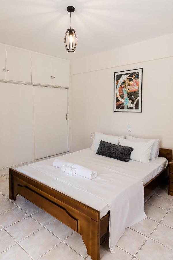 Alexandros Apartments Nydri 外观 照片